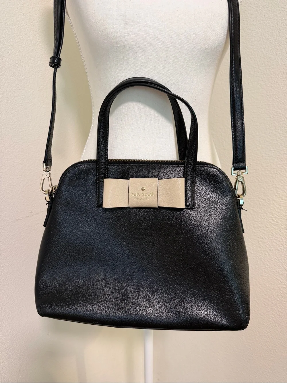 Kate Spade ♠️ Black Leather Satchel with Cream Bow Matthews Street Maise Cute